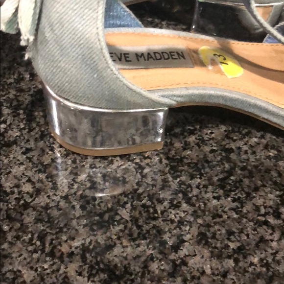 Girls Steve Madden sandals in size 13 - Picture 6 of 7
